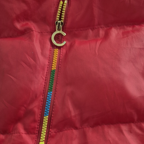 Coogi Red Rainbow Logo Puffer Vest Sz Small EUC - Picture 6 of 9